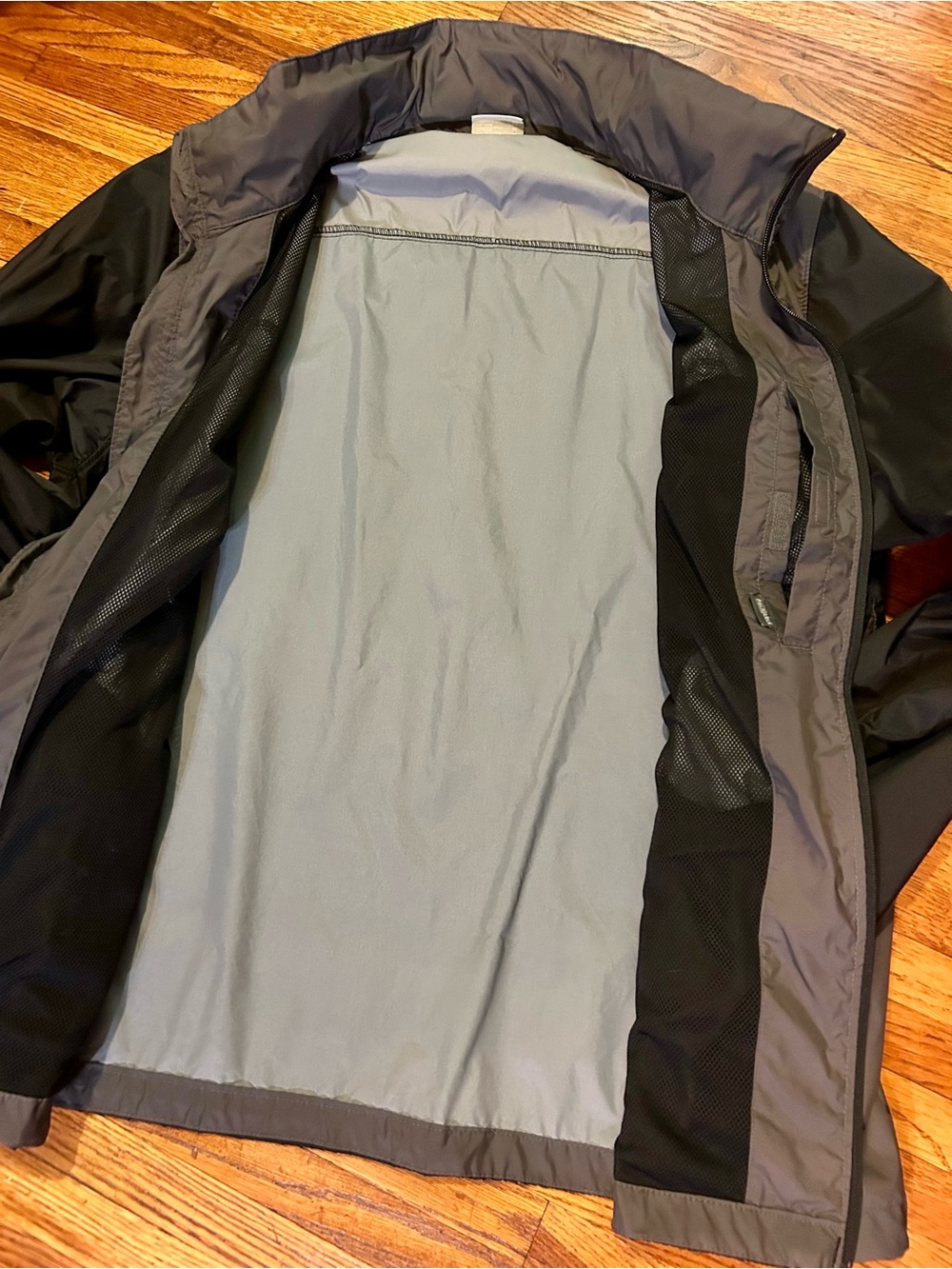 Columbia Jacket - Picture 5 of 8